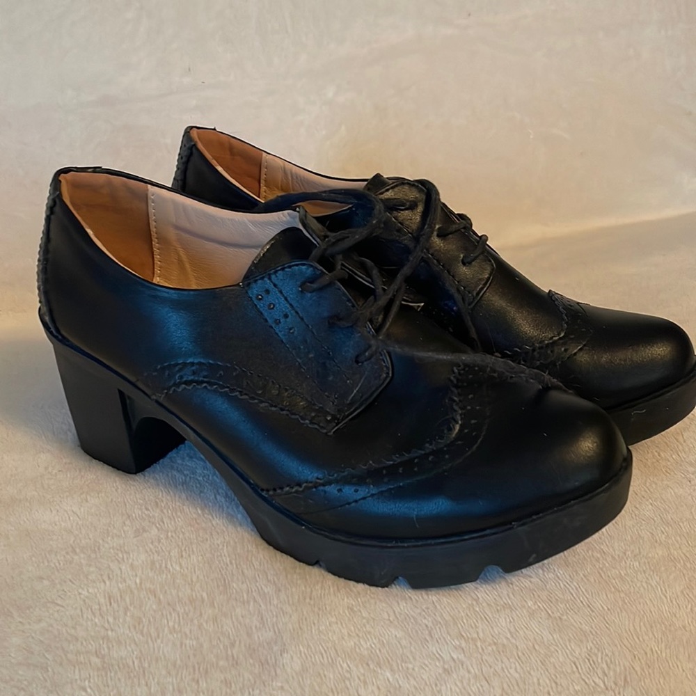 Women’s Clog/Wedge Heel Shoes